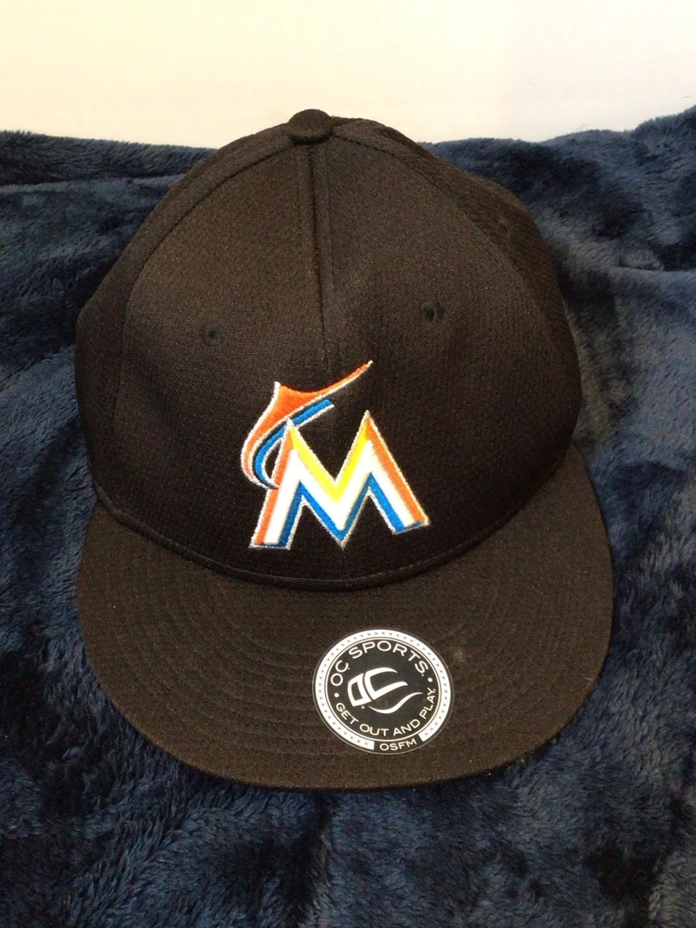 Miami Marlins Kids Black Fitted Hat with Team Logo